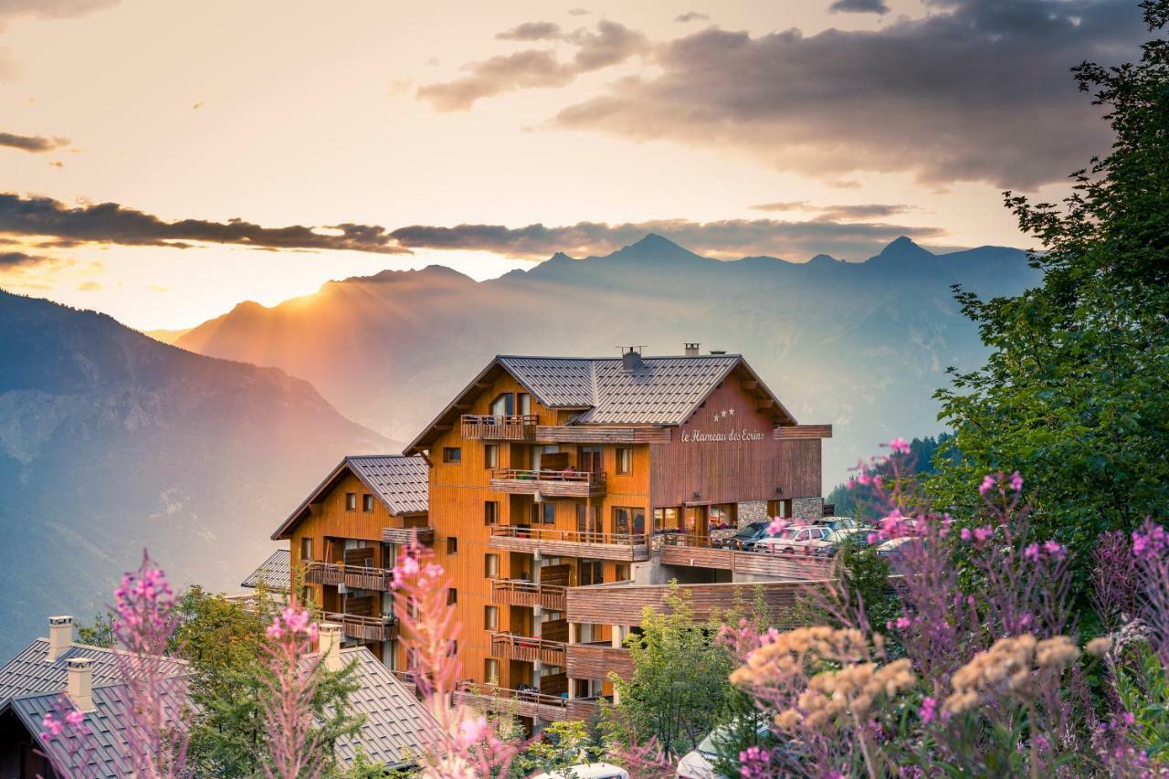 ピュイ・サン・ヴァンサン Hameau Des Ecrins By Infinimountainアパートホテル エクステリア 写真